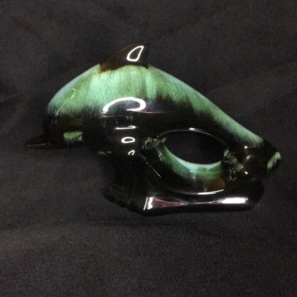 Blue Mountain Pottery Small Dolphin - Picture 3 of 5